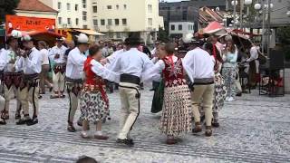 Danses traditionnelles slovaques [upl. by Yrreg]