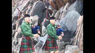 The Heights of Dargai  Pipe Major Bill Hepburn amp Piper Bill Hepburn Jnr [upl. by Ulrike]