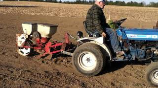 Planting Sweet Corn With Homemade Corn Planter [upl. by Lacie786]