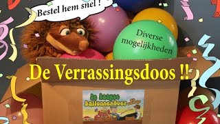 Verrassingsdoos van de Haagse Ballonnenboer   Cadeaudoos  Suprise box [upl. by Adirehs750]