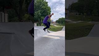 Lenexa Skatepark Kansas City skateboarding skateedit kickflip kansascity [upl. by Aneala]