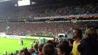 Abschiedsspiel Torsten Frings  Einlauf der Werder Allstars [upl. by Ackler]