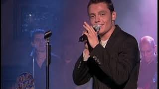 Tiziano Ferro  Perdona En Vivo Otro Rollo Live 2001 [upl. by Alemac801]