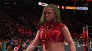 W2K18 Universe challenge Aloisia VS Brittney Spears [upl. by Constant674]