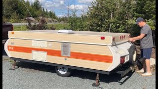 1982 Bonair 1200 pop camper ROTTEN WOOD [upl. by Ignace]