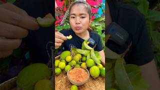 Crunchy guava siscookingtv mukbang food mukbangerstv eating chilisauce fruit [upl. by Grover]