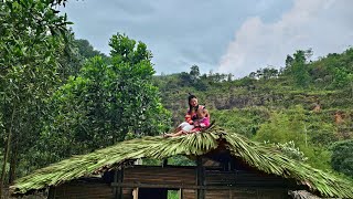 Life of a 17Yearold Single Mother  Complete bamboo roof with children  Bamboo house [upl. by Yssirk]