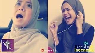 DAHSYAT  DUO CEWEK ROCKER MENCURI PERHATIAN LEWAT NADA TINGGINYA [upl. by Ahseral]