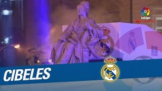 La Cibeles recibe al Real Madrid campeón de LaLiga Santander 20162017 [upl. by Turnheim641]