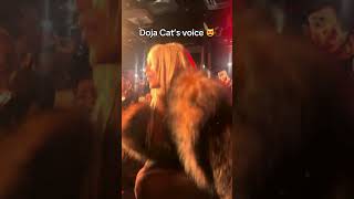 Projecting her stunning voice Doja Cat sings and dances live in a London nightclub [upl. by Jurkoic375]