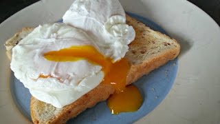 How To Make Perfect Eggs Poach  perfect poached eggs [upl. by Yniatirb]