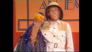 Rod Hull And Emu  How To Groom An Emu [upl. by Hamrnand69]