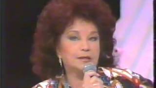 DERCY GONÇALVES NO PROGRAMA HEBE POR ELAS 1992 SBT [upl. by Eilarol]