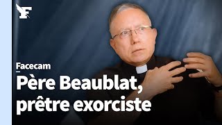 Cest quoi un prêtre exorciste [upl. by Sandi]