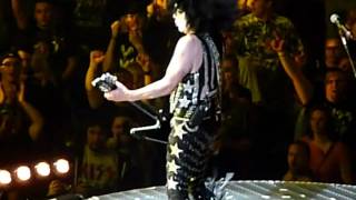 KISS  Love Gun  Detroit 2009 2nd Night  Sonic Boom Tour [upl. by Manas413]