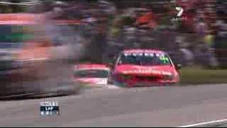 Skaife fighting with Lowndes Barbagello 2007 [upl. by Laszlo]