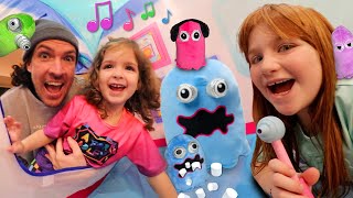 BABY RAiNBOW GHOSTS visit Doctor Adley Niko and Navey play neighborhood Animal Vet with new merch [upl. by Ohcamac563]