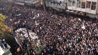 Syrie 70000 manifestants antirégime à Homs [upl. by Kiah338]