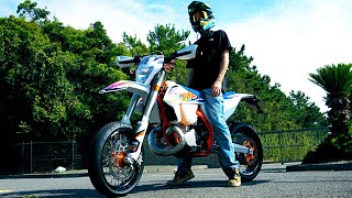 【モタード】愛車紹介「公道最強」2ストのモタードバイク  KTM 250EXC TPI SIXDAYS [upl. by Aneeuqahs]