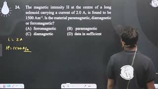 The magnetic intensity H at the centre of a long solenoid carrying a current of 20 A is found [upl. by Anem426]