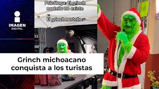 Grinch michoacano conquista a los turistas de Tlapujahua con su voz [upl. by Eenahpets]