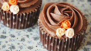 Cupcakes de baileys  Quiero Cupcakes [upl. by Naves337]