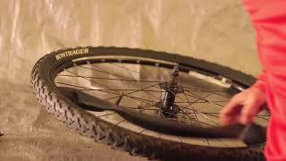 Change a 29er Mountain Bike MTB Inner Tube [upl. by Nnaillij694]