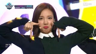 TWICE「TT」（2016年11月4日放送「M COUNTDOWN」） [upl. by Rickard]