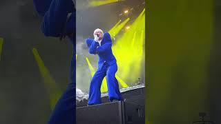 Joost Klein maakt Pinkpop wakker met ‘Europapa’ op de mainstage 🔥💚 3FM JoostKlein Pinkpop PP24 [upl. by Aldin47]