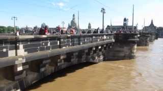 2013 June 5th Flooding in Dresden  Augustusbrücke  Goldener Reiter  Hochwasser  Flut der Elbe [upl. by Ellimak]