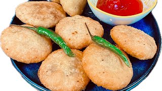 रवा कचोरी  कुरकुरीत आणि खुसखुशीत अशी मटार रवा कचोरी  How to make matar kachori  peas kachori [upl. by Gordon717]