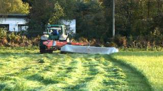 Small John Deere 6320 and Big Kuhn GMD 4410 Lift Control [upl. by Titania]