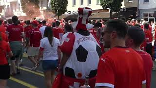 Schweiz vs Italien EURO 2024 Berlin Fan Marsch zum Stadion 29 06 2024 viel Polizei [upl. by Navaj43]