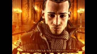 Arcangel  Pendiente A Lo Suyo   Letra [upl. by Koressa]