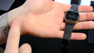 Casio Milanaise Strap  radius and flexibility comparison  A168WEMB1BEF Black vs Casio A700WE [upl. by Eelinnej]