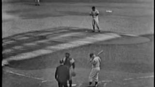 Roger Maris 1961  61st Home Run as Called by Red Barber WPIXTV 1011961 [upl. by Rj302]