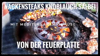 Nackensteaks KnoblauchSalbei mit Mediterranem Grillgemüse von der Feuerplatte I The BBQ Bear I [upl. by Bernardi]