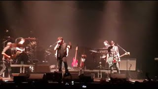 Bertrand Cantat au Zénith quotIl ny a aucune limite à quel point je vous emmerdequot [upl. by Nodlehs]