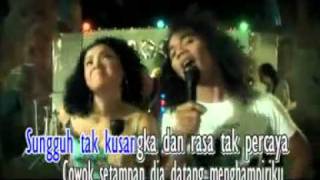 SLANK feat NIRINA ZUBIR  PANDANGAN PERTAMA  karaoke original clip [upl. by Ajit]