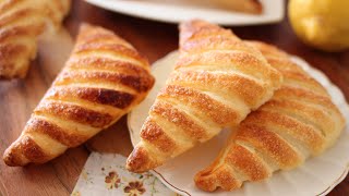 SFOGLIATINE RICOTTA E LIMONE 🍋 di Pasta Sfoglia  Ricetta Facile  Ricotta and Lemon Puff Pastry [upl. by Beverlie]