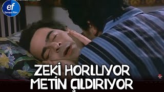 Nereye Bakıyor Bu Adamlar  Zeki Horluyor Metin Çıldırıyor [upl. by Lalittah]