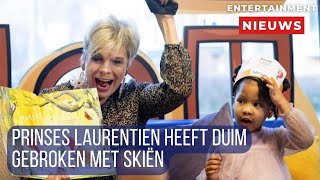 Prinses Laurentien breekt duim tijdens skivakantie [upl. by Alexine602]