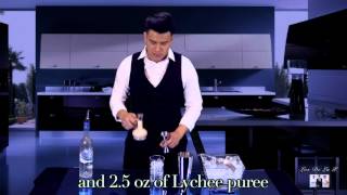 How to Make a Lychee Martini  Como Hacer un Lichi Martini [upl. by Ostap253]