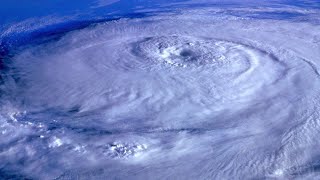 Scientists are pushing for a Category 6 on the hurricane scale Heres why [upl. by Thorner]