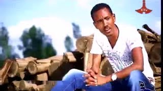 Shukri Jamal  Waatu Waatu Jira Oromo Music 2013 New [upl. by Bryner]