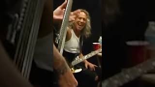 KIRK HAMMETT REACTION TO JAMES HETFIELD AMAZING GUITAR TECHNIQUE METALLICA shorts [upl. by Etom76]