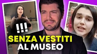 Maria Sofia si toglie i vestiti al museo [upl. by Ylehsa]