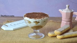 Tiramisù light con yogurt greco a COLAZIONE  Divertirsi in cucina [upl. by Aleel571]