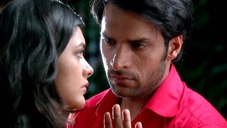 Shaleen Malhotra and Mrunal Thakur Arakshi  Khariyat [upl. by Mahoney140]