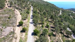 Golfe de SaintTropez  Entre eaux turquoises et collines verdoyantes  Le col du Canadel [upl. by Rubi]